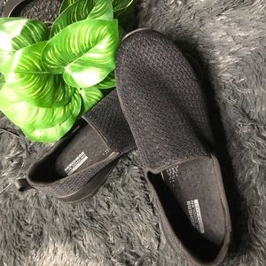 Sketchers Air Cooled Shoes